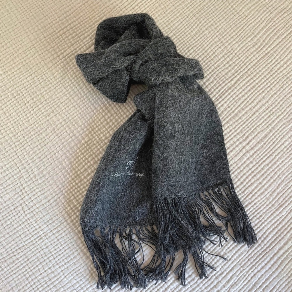 Alpaca Camargo Gray Wool Fringe Scarf Made in Peru Winter Wrap Embroidered Logo